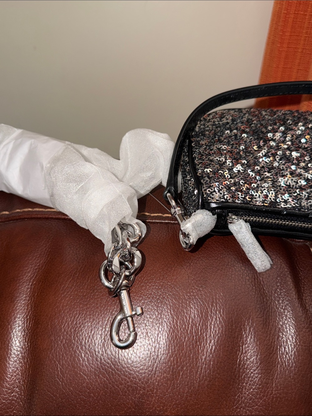 ‼️NEW Marc Jacobs Sequin Silver Chain Charm Shoulder Bag - Picture 8 of 8
